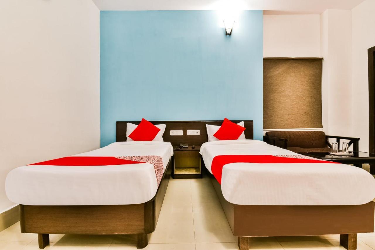 Oyo 62096 Pride Palace Hotels Patna  Buitenkant foto