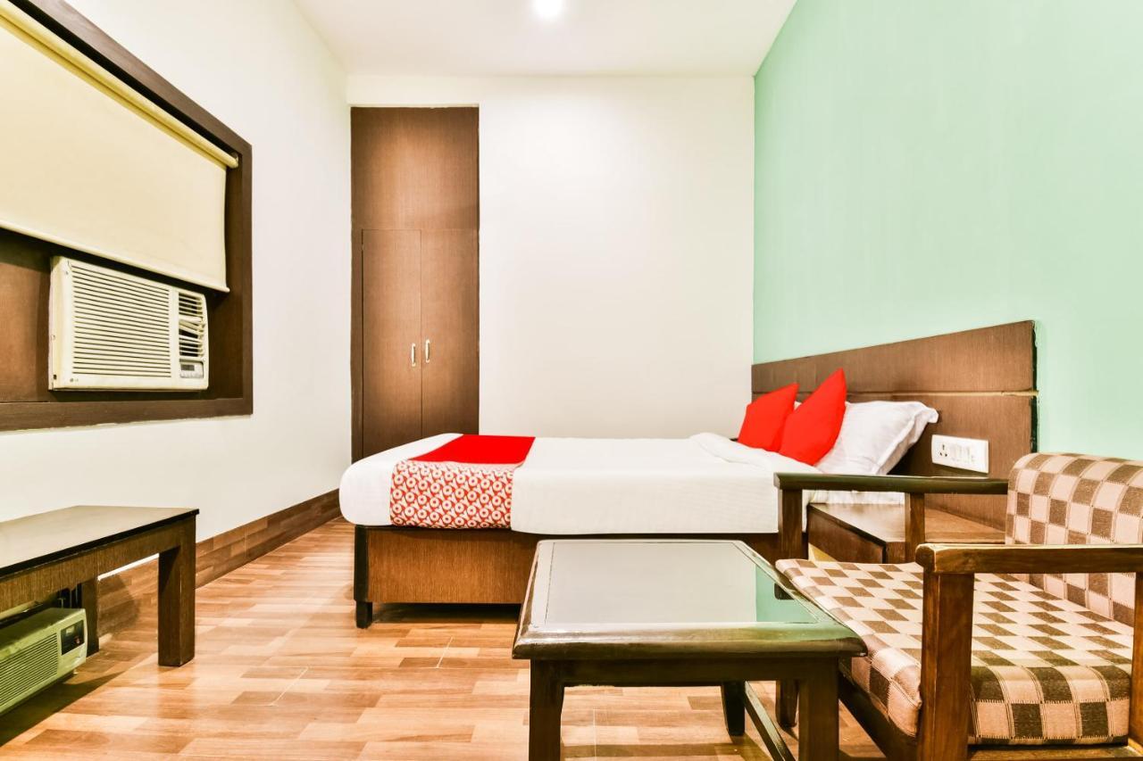 Oyo 62096 Pride Palace Hotels Patna  Buitenkant foto