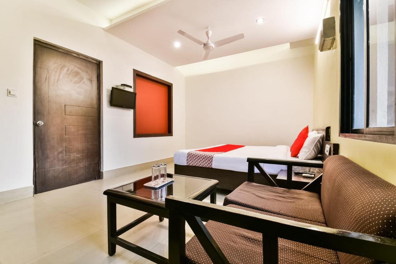 Oyo 62096 Pride Palace Hotels Patna  Buitenkant foto