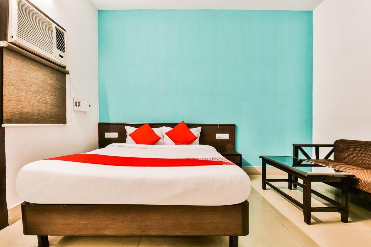 Oyo 62096 Pride Palace Hotels Patna  Buitenkant foto