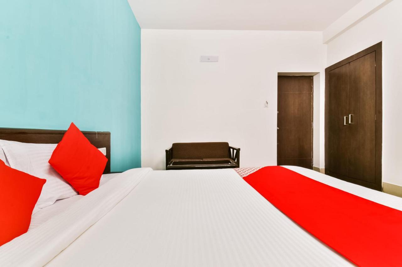 Oyo 62096 Pride Palace Hotels Patna  Buitenkant foto