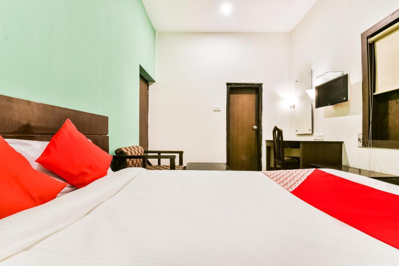 Oyo 62096 Pride Palace Hotels Patna  Buitenkant foto